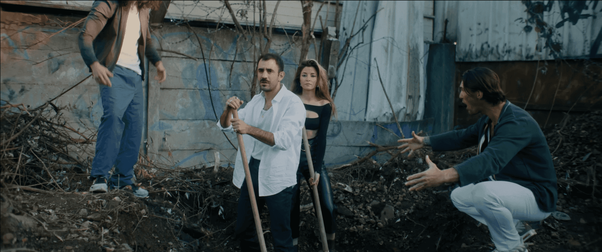 VERNIS ROUGE FT ZAOUI